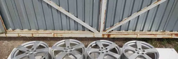 Toyota Auris E180 R19 alloy rim 