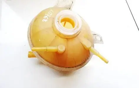 MG HS Coolant expansion tank/reservoir
