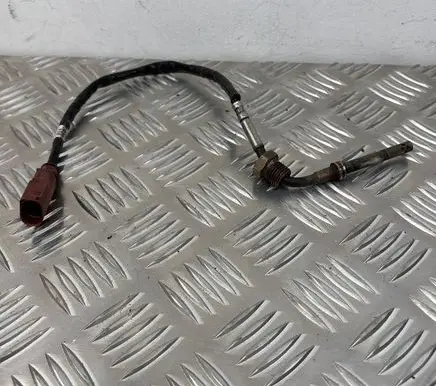 Volkswagen Touareg II Exhaust gas temperature sensor 059906088CG 15035125449