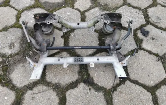 Mercedes-Benz E W212 Front subframe