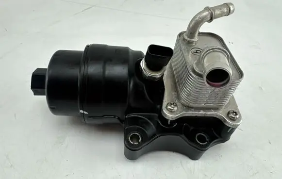 Hyundai Tucson IV NX4 Oil filter mounting bracket 263002MHB1
