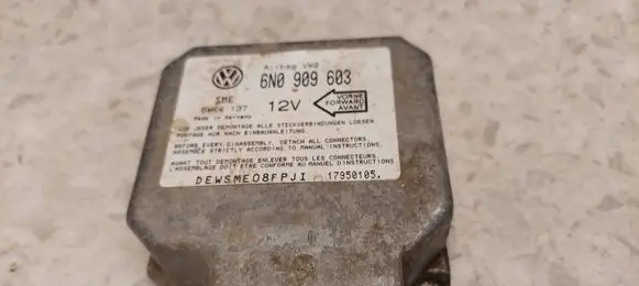 Volkswagen Golf III Airbag control unit/module 6N0909603
