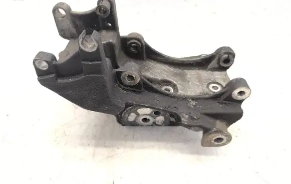 Peugeot 806 Generator/alternator bracket 96348183 96348179