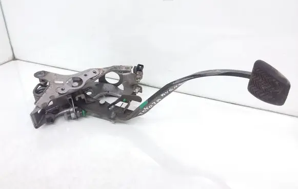 Clutch pedal