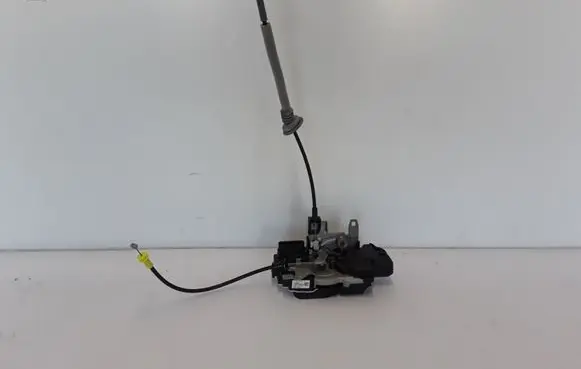 Volvo S90, V90 Front door lock 31462456