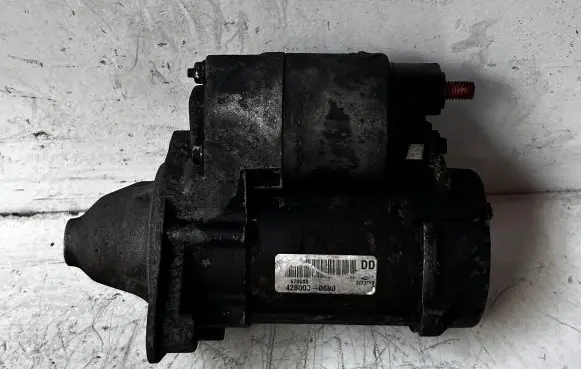 Toyota Avensis T250 Starter motor 4280000680 670608