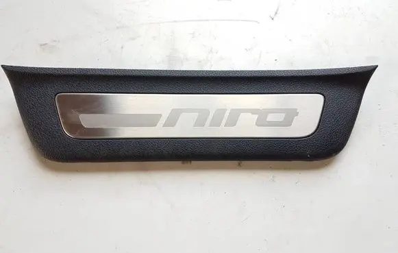 KIA Niro Rear sill trim cover 85877G5100