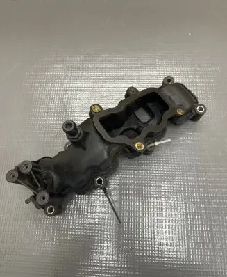 Audi Q7 4L Intake manifold 059129712BQ 00731735 1101985S01