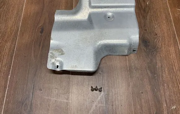 Mercedes-Benz SL R129 Exhaust heat shield 1296821271 A1296821271