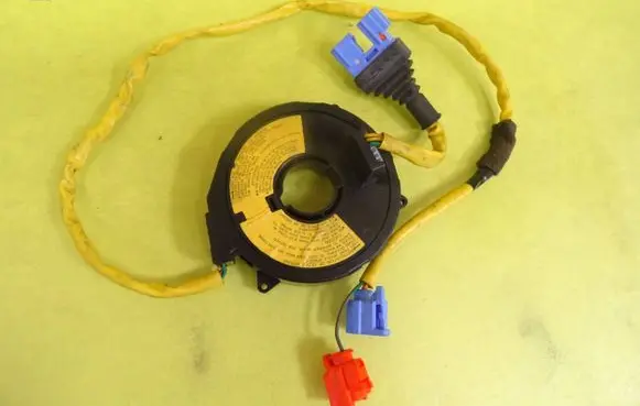 Mazda 323 F Airbag slip ring squib (SRS ring)