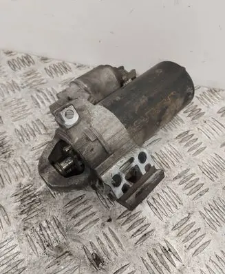 BMW 1 F20 F21 Starter motor 8506657