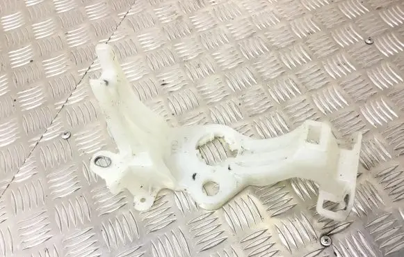 Audi e-tron Other engine bay part 4KR121412C