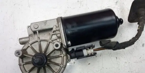 BMW 5 E39 Wiper motor 67638360603