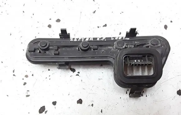 Opel Zafira A Tail light bulb cover holder yorka5248