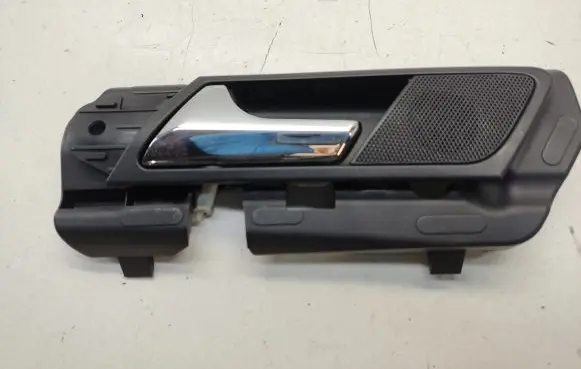 Mercedes-Benz ML W164 Rear door interior handle trim 302173 A2118200202