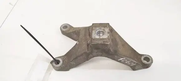 Ford Focus Engine mounting bracket 3M517M125 3M51-7M125