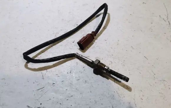 Audi A4 S4 B8 8K Exhaust gas temperature sensor 4G0906088R
