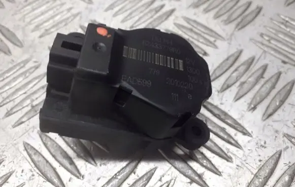 Opel Insignia A A/C air flow flap actuator/motor 5243377R0