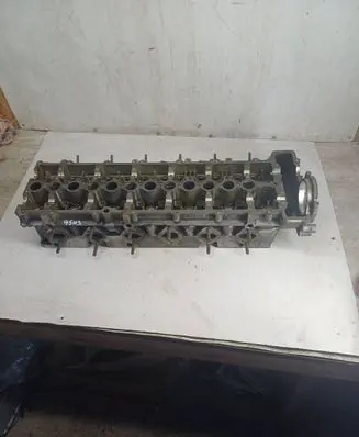 BMW 5 E60 E61 Engine head 7781203 105074215 77885649