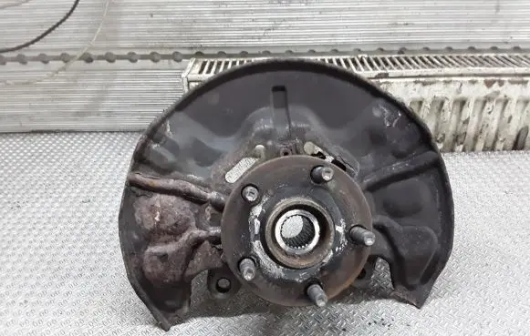 Toyota Avensis T250 Front wheel hub spindle knuckle
