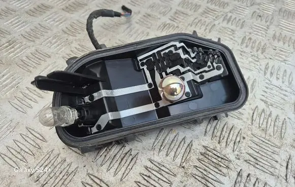 Audi A6 S6 C6 4F Tail light bulb cover holder 89393111