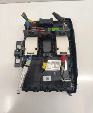 Ford Focus Fuse module JX6T15604 JX6T15604BCD