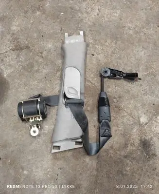Renault Laguna II Front seatbelt 074857 2350005