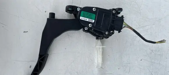 Volkswagen Polo V 6R Accelerator throttle pedal 6Q1721503C