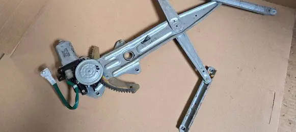Suzuki Ignis Front door window regulator with motor 8340286G10 8340281G00 8340276G00