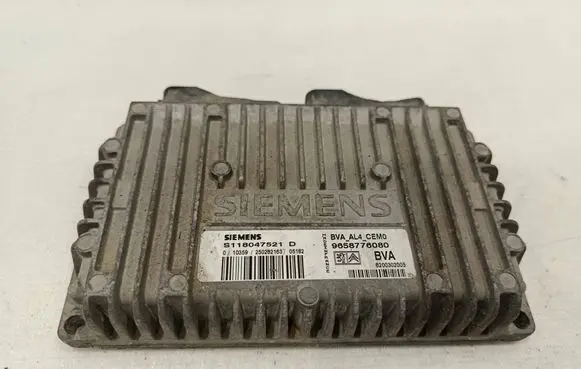 Citroen C4 I Gearbox control unit/module 8200302005 9658776080 S118047521D