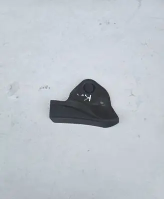 Toyota RAV 4 (XA40) Tailgate trim 