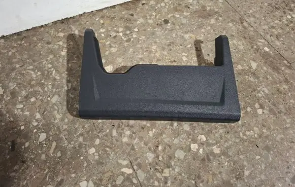 Volkswagen Tiguan Trunk/boot trim cover 5NN867462