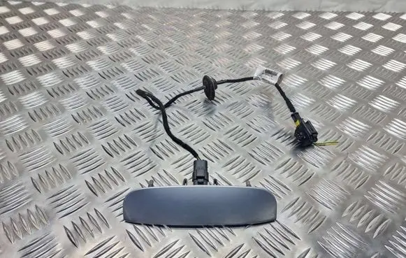 Loading door exterior handle