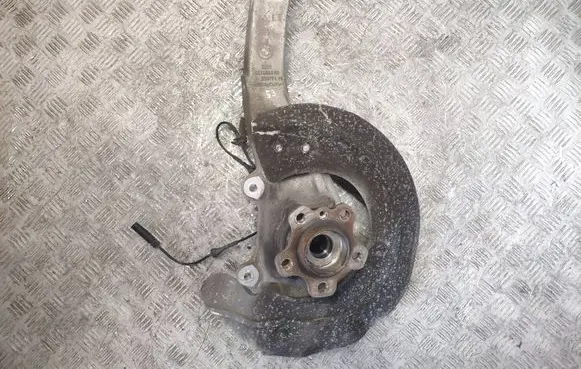 BMW X5 G05 Front wheel hub spindle knuckle 6876656 31216876656