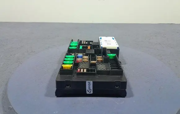 BMW X3 E83 Fuse box set 5A04502