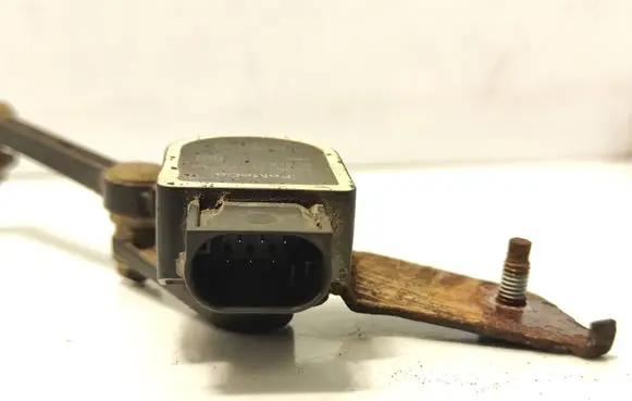 Volvo XC60 Rear air suspension level height sensor 8G9N5A955BA BL3KA 20150811