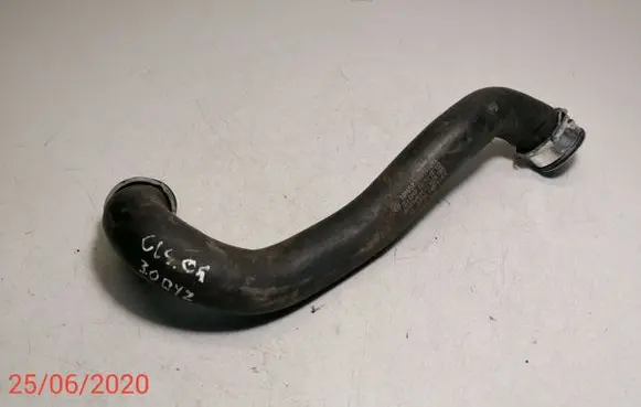Mercedes-Benz CLS C219 Engine coolant pipe/hose A2115015482