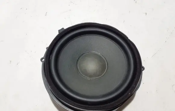 Tesla Model S Front door speaker 1004833