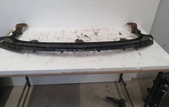 Opel Zafira C Front bumper support beam 13300495 341601492