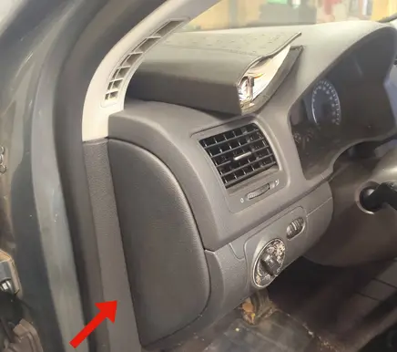 Volkswagen Golf V Dashboard side end trim 1K0868223