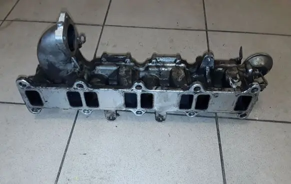 Mitsubishi Pajero Intake manifold NOCODE