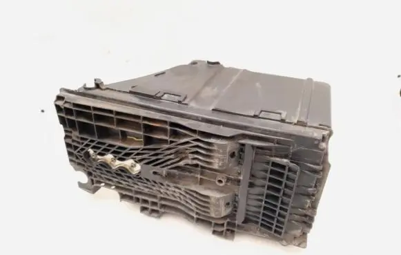 Ford Mondeo MK IV Battery box tray 6G91-10723A