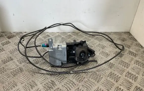 Reversing camera