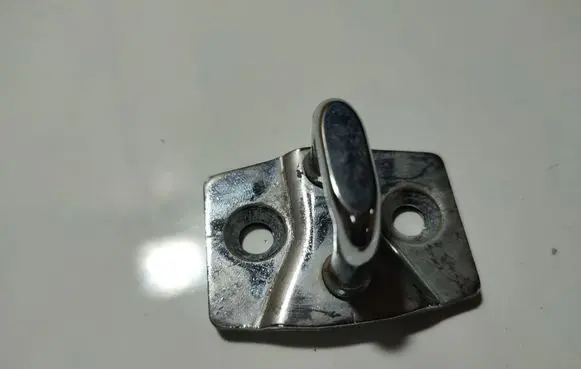 BMW 1 E81 E87 Rear door lock loop/hook striker 7148700