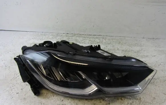 Volkswagen Polo VI Headlight/headlamp 2G1941006D