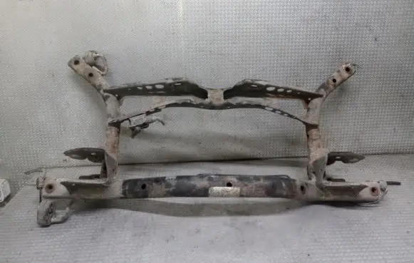 Volkswagen Touran I Rear subframe 
