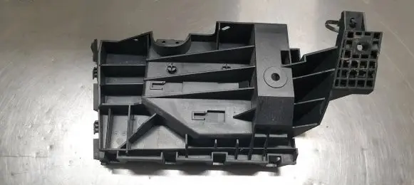 Ford Mondeo MK V Other engine bay part HG9T14A301AA