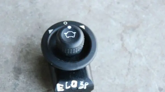 Ford Ecosport Wing mirror switch CN1517B676AA