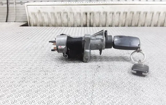 Audi A8 S8 D2 4D Ignition lock 4B0905851