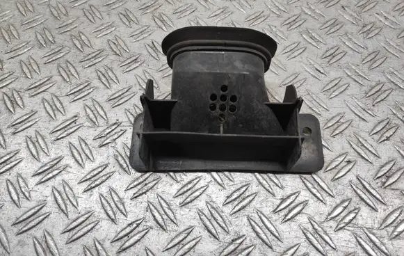 Volvo C30 Air intake duct part 